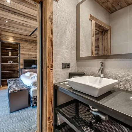 Carte Blanche Monts Chalet